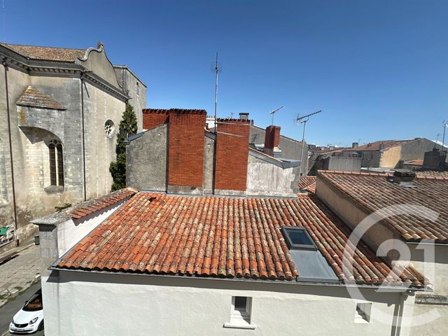 Appartement T1 &agrave; louer - 1 pi&egrave;ce - 24,05 m2 - La Rochelle - 17 - POITOU-CHARENTES