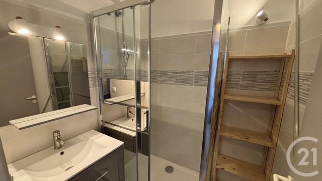 Appartement &agrave; louer - 2 pi&egrave;ces - 35,72 m2 - La Rochelle - 17 - POITOU-CHARENTES