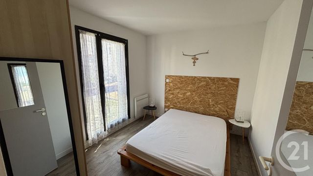 Appartement &agrave; louer - 2 pi&egrave;ces - 35,72 m2 - La Rochelle - 17 - POITOU-CHARENTES