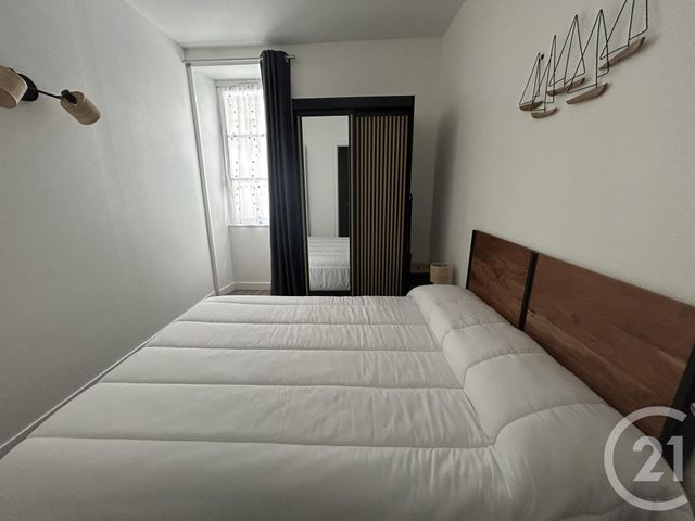 Appartement T2 &agrave; louer - 2 pi&egrave;ces - 30,23 m2 - La Rochelle - 17 - POITOU-CHARENTES