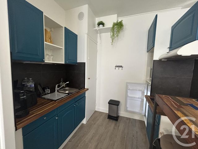Appartement T2 &agrave; louer - 2 pi&egrave;ces - 30,23 m2 - La Rochelle - 17 - POITOU-CHARENTES