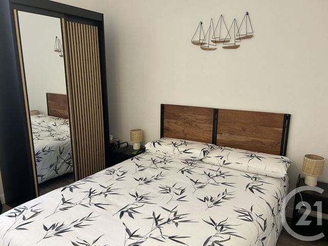 Appartement &agrave; louer - 2 pi&egrave;ces - 30,23 m2 - La Rochelle - 17 - POITOU-CHARENTES