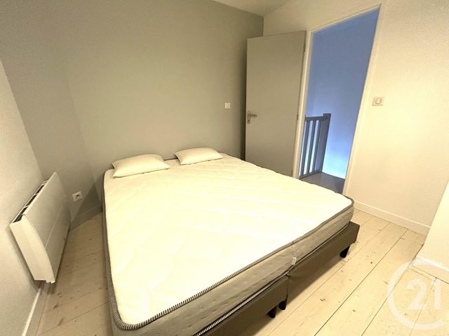 Appartement &agrave; louer - 2 pi&egrave;ces - 27 m2 - La Rochelle - 17 - POITOU-CHARENTES