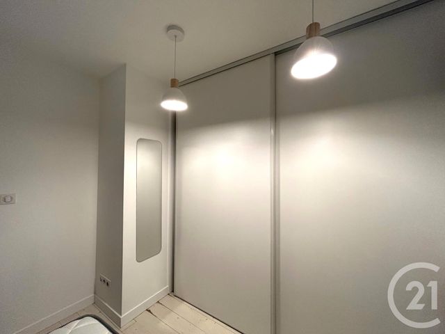 Appartement &agrave; louer - 2 pi&egrave;ces - 27 m2 - La Rochelle - 17 - POITOU-CHARENTES