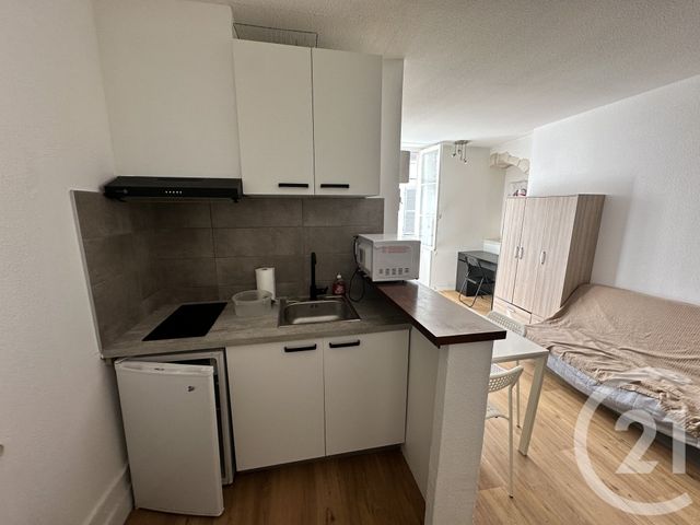 Appartement Studio &agrave; louer - 1 pi&egrave;ce - 26,39 m2 - La Rochelle - 17 - POITOU-CHARENTES