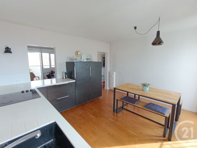 Appartement T5 &agrave; vendre - 5 pi&egrave;ces - 76 m2 - La Rochelle - 17 - POITOU-CHARENTES