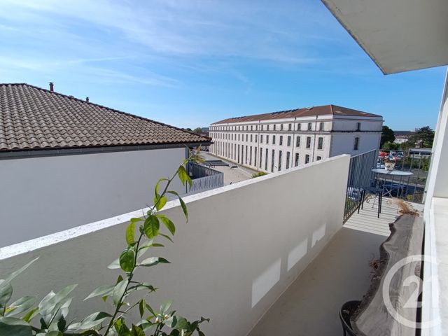 Appartement T5 &agrave; vendre - 4 pi&egrave;ces - 76 m2 - La Rochelle - 17 - POITOU-CHARENTES