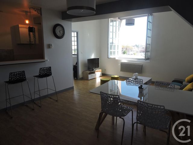 Appartement &agrave; louer - 3 pi&egrave;ces - 59 m2 - La Rochelle - 17 - POITOU-CHARENTES