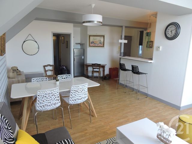 Appartement &agrave; louer - 3 pi&egrave;ces - 59 m2 - La Rochelle - 17 - POITOU-CHARENTES