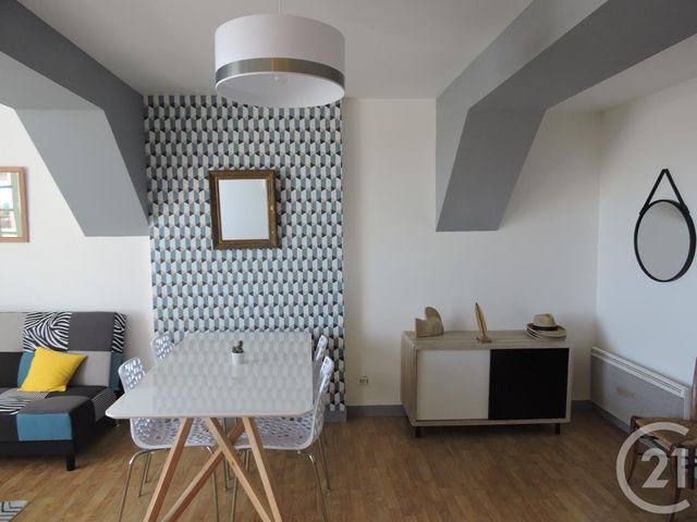 Appartement &agrave; louer - 3 pi&egrave;ces - 59 m2 - La Rochelle - 17 - POITOU-CHARENTES