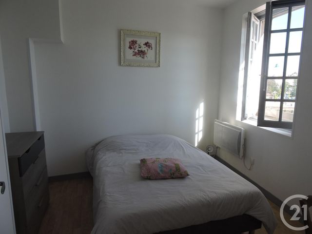 Appartement &agrave; louer - 3 pi&egrave;ces - 59 m2 - La Rochelle - 17 - POITOU-CHARENTES