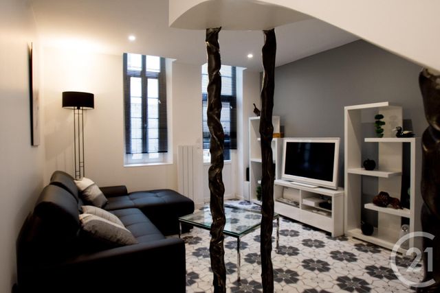 Appartement &agrave; louer - 2 pi&egrave;ces - 29,19 m2 - La Rochelle - 17 - POITOU-CHARENTES