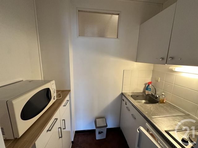 Appartement Studio &agrave; louer - 1 pi&egrave;ce - 27,61 m2 - La Rochelle - 17 - POITOU-CHARENTES