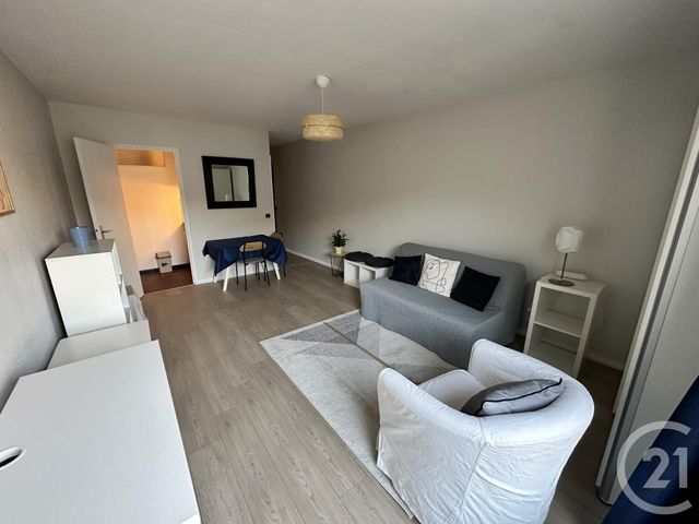 Appartement Studio &agrave; louer - 1 pi&egrave;ce - 27,61 m2 - La Rochelle - 17 - POITOU-CHARENTES