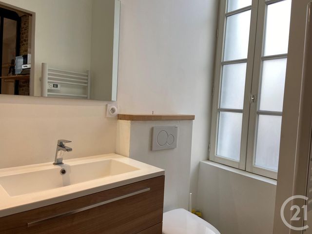 Appartement Studio &agrave; louer - 1 pi&egrave;ce - 18,56 m2 - La Rochelle - 17 - POITOU-CHARENTES