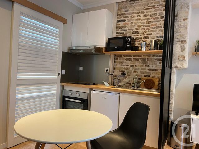 Appartement Studio &agrave; louer - 1 pi&egrave;ce - 18,56 m2 - La Rochelle - 17 - POITOU-CHARENTES