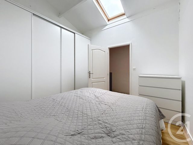 Maison &agrave; louer - 4 pi&egrave;ces - 102,40 m2 - Rochefort - 17 - POITOU-CHARENTES