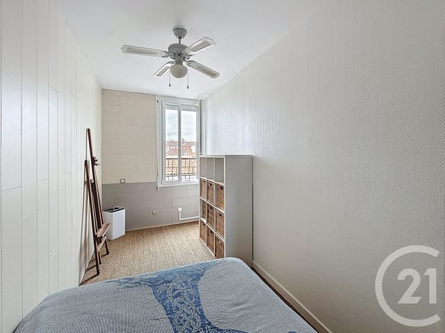 Maison &agrave; louer - 4 pi&egrave;ces - 102,40 m2 - Rochefort - 17 - POITOU-CHARENTES