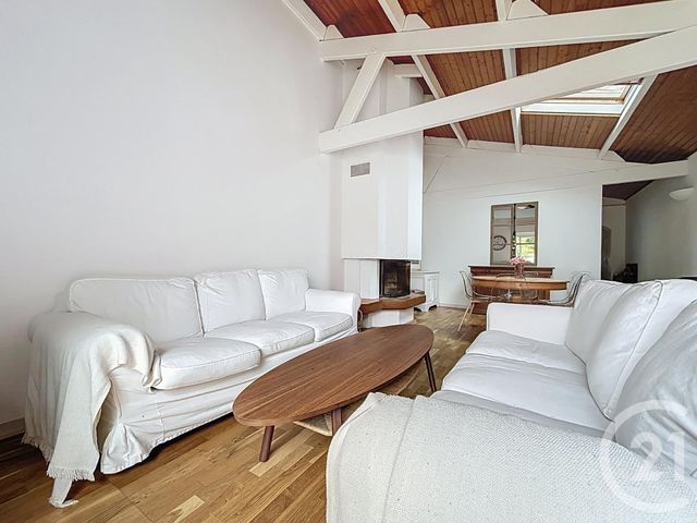 Maison &agrave; louer - 4 pi&egrave;ces - 102,40 m2 - Rochefort - 17 - POITOU-CHARENTES