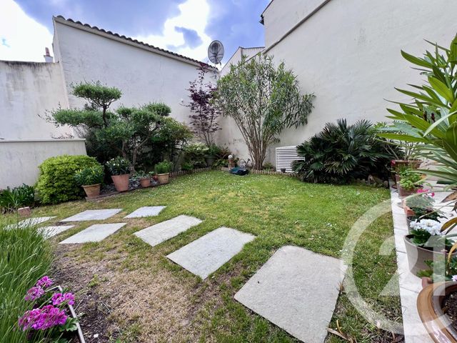 Appartement T4 &agrave; vendre - 4 pi&egrave;ces - 108,32 m2 - La Rochelle - 17 - POITOU-CHARENTES