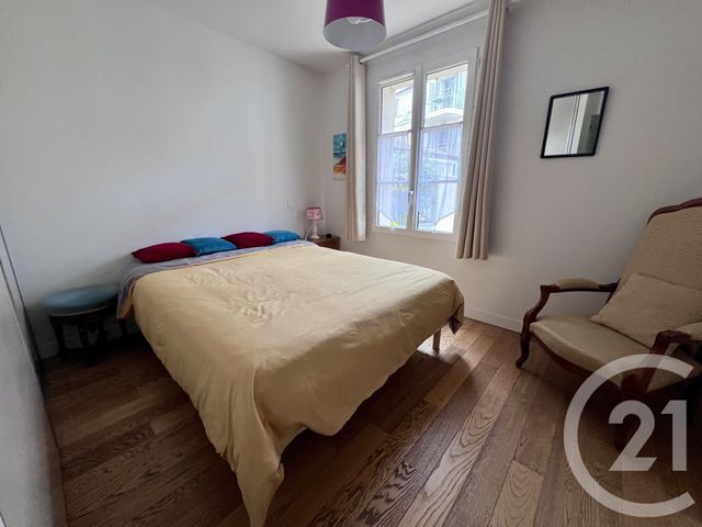 Appartement T4 &agrave; vendre - 4 pi&egrave;ces - 108,32 m2 - La Rochelle - 17 - POITOU-CHARENTES