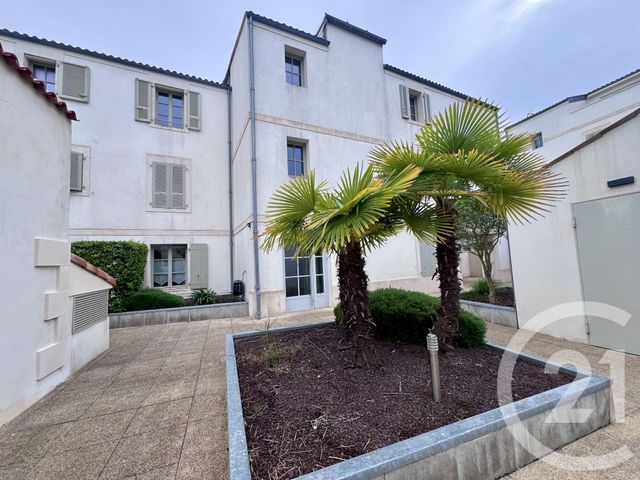 Appartement T4 &agrave; vendre - 4 pi&egrave;ces - 108,32 m2 - La Rochelle - 17 - POITOU-CHARENTES