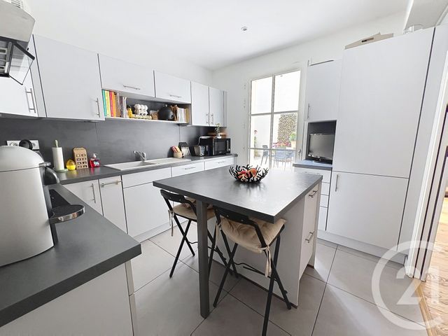 Appartement T4 &agrave; vendre - 4 pi&egrave;ces - 108,32 m2 - La Rochelle - 17 - POITOU-CHARENTES