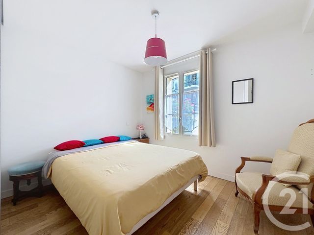 Appartement T4 &agrave; vendre - 4 pi&egrave;ces - 108,32 m2 - La Rochelle - 17 - POITOU-CHARENTES