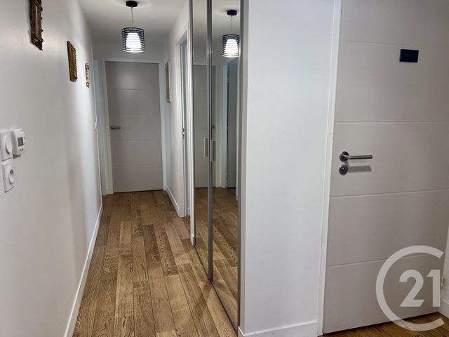 Appartement T4 &agrave; vendre - 4 pi&egrave;ces - 108,32 m2 - La Rochelle - 17 - POITOU-CHARENTES