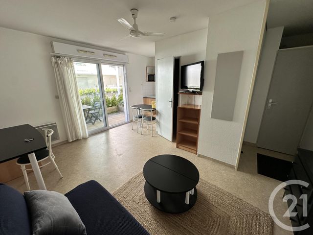 Appartement F1 &agrave; louer - 1 pi&egrave;ce - 21,24 m2 - La Rochelle - 17 - POITOU-CHARENTES