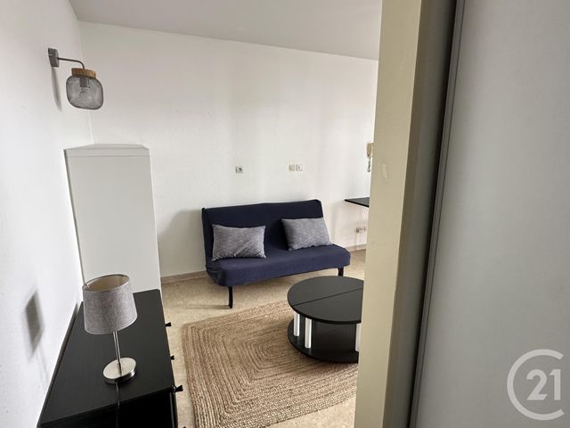 Appartement F1 &agrave; louer - 1 pi&egrave;ce - 21,24 m2 - La Rochelle - 17 - POITOU-CHARENTES