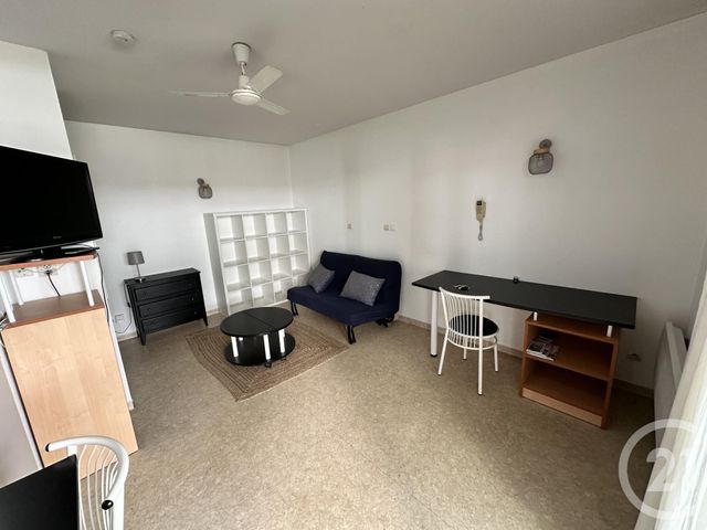 Appartement F1 &agrave; louer - 1 pi&egrave;ce - 21,24 m2 - La Rochelle - 17 - POITOU-CHARENTES