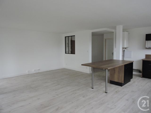 Appartement T3 &agrave; louer - 3 pi&egrave;ces - 83,28 m2 - La Rochelle - 17 - POITOU-CHARENTES