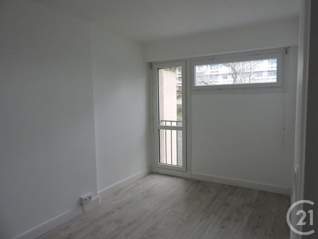 Appartement T3 &agrave; louer - 3 pi&egrave;ces - 83,28 m2 - La Rochelle - 17 - POITOU-CHARENTES