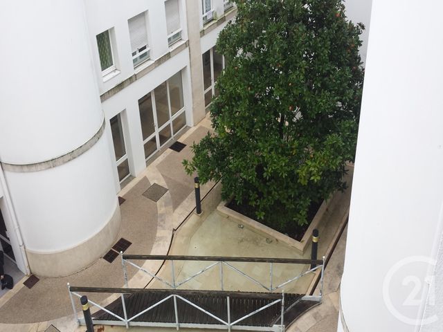 Appartement &agrave; louer - 2 pi&egrave;ces - 38,65 m2 - La Rochelle - 17 - POITOU-CHARENTES