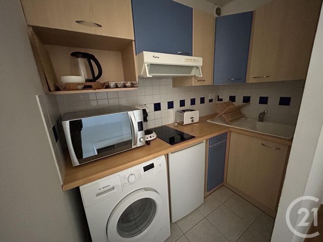 Appartement Studio &agrave; louer - 1 pi&egrave;ce - 26,98 m2 - La Rochelle - 17 - POITOU-CHARENTES