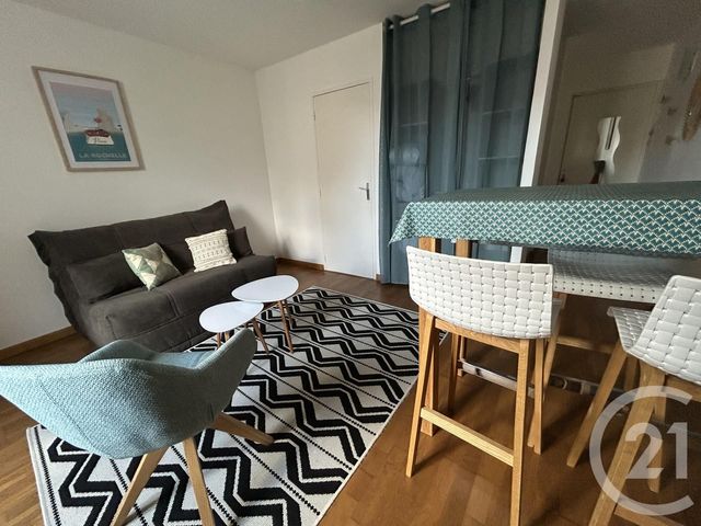 Appartement Studio &agrave; louer - 1 pi&egrave;ce - 26,98 m2 - La Rochelle - 17 - POITOU-CHARENTES