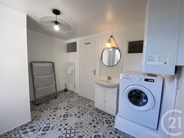 Maison &agrave; louer - 1 pi&egrave;ce - 12,19 m2 - La Rochelle - 17 - POITOU-CHARENTES
