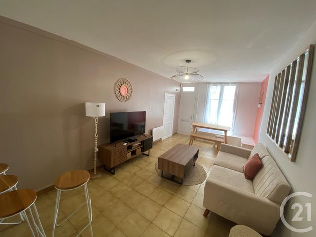 Maison &agrave; louer - 1 pi&egrave;ce - 13,62 m2 - La Rochelle - 17 - POITOU-CHARENTES