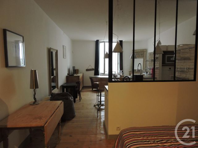 Appartement T1 bis &agrave; louer - 2 pi&egrave;ces - 43,29 m2 - La Rochelle - 17 - POITOU-CHARENTES