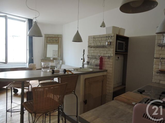 Appartement T1 bis &agrave; louer - 2 pi&egrave;ces - 43,29 m2 - La Rochelle - 17 - POITOU-CHARENTES