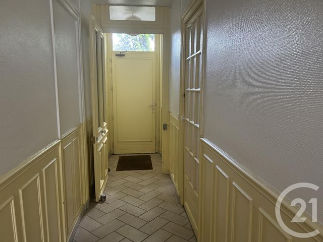 Appartement &agrave; louer - 3 pi&egrave;ces - 51,10 m2 - La Rochelle - 17 - POITOU-CHARENTES