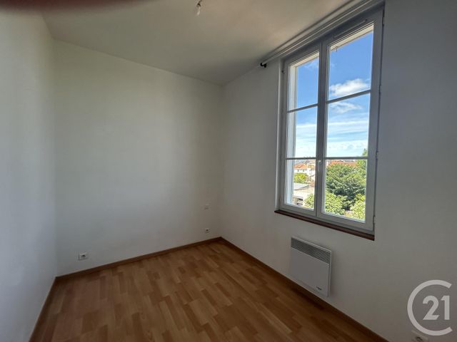 Appartement &agrave; louer - 3 pi&egrave;ces - 51,10 m2 - La Rochelle - 17 - POITOU-CHARENTES