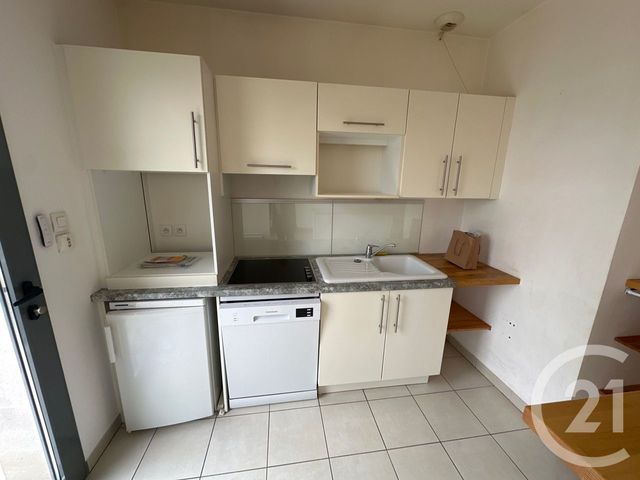 Appartement F3 &agrave; louer - 3 pi&egrave;ces - 58,09 m2 - La Rochelle - 17 - POITOU-CHARENTES