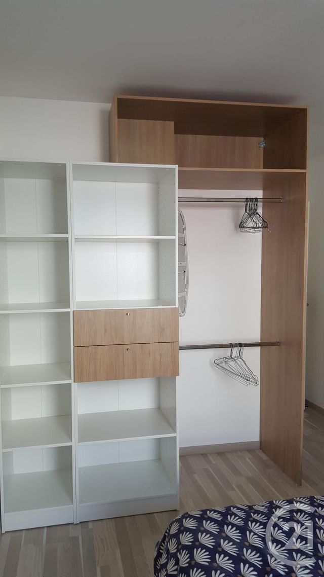 Appartement T2 &agrave; louer - 2 pi&egrave;ces - 43 m2 - La Rochelle - 17 - POITOU-CHARENTES