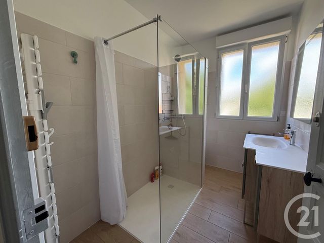 Maison &agrave; louer - 1 pi&egrave;ce - 12 m2 - Aytre - 17 - POITOU-CHARENTES