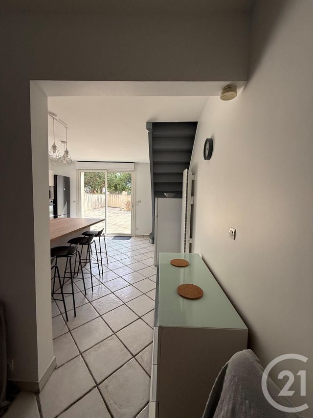 Maison &agrave; louer - 1 pi&egrave;ce - 12 m2 - Aytre - 17 - POITOU-CHARENTES