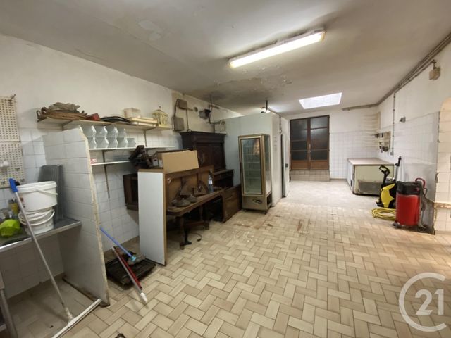 Local commercial à vendre - 300.0 m2 - 17 - Charente-Maritime