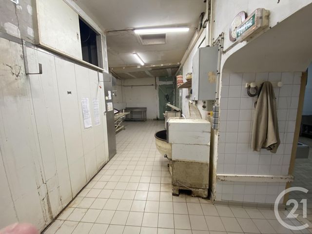 Local commercial à vendre - 300.0 m2 - 17 - Charente-Maritime