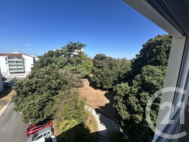 Appartement T1 bis &agrave; louer - 2 pi&egrave;ces - 38,10 m2 - La Rochelle - 17 - POITOU-CHARENTES